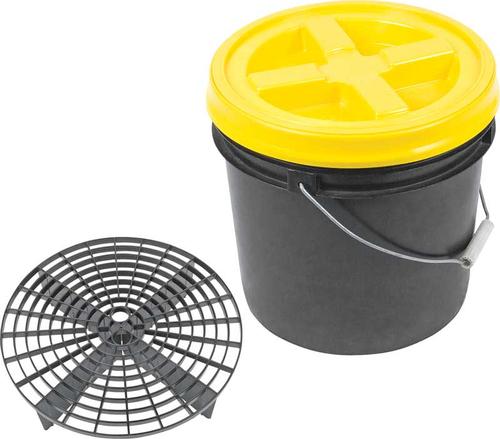 OER® Authorized Grit Guard Basic Wash System 3.5 Gallon Black Pail with Yellow Lid