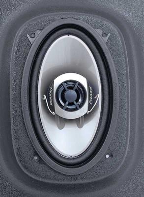 1967-76 Mopar A-Body - Kick Panel Assemblies With 120 Watt Speakers