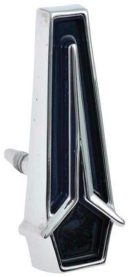 1970 Plymouth Duster, Valiant; Front Grill Emblem