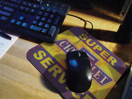 Chevrolet Super Service Mouse Pad