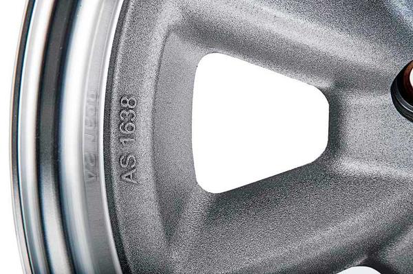 15 x 8 Superlite Wheel (Aluminum))-5 X 4.5 BP-Silver & Clear Powder Coat Finish - 4.5 BS